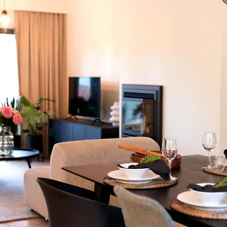 Spacious And Beautifully Renovated Town House * Brugge