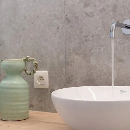 Ferienhaus Spacious And Beautifully Renovated Town House